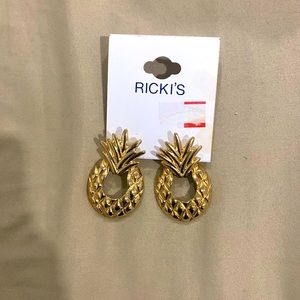 Pineapple earrings!